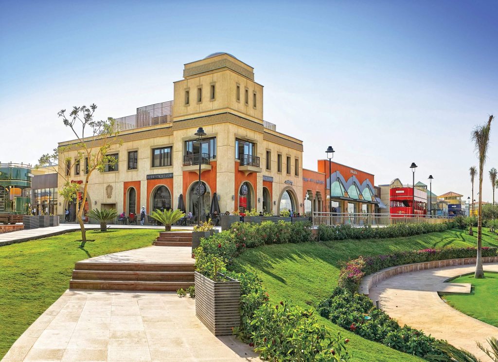 Open Air Mall Madinaty